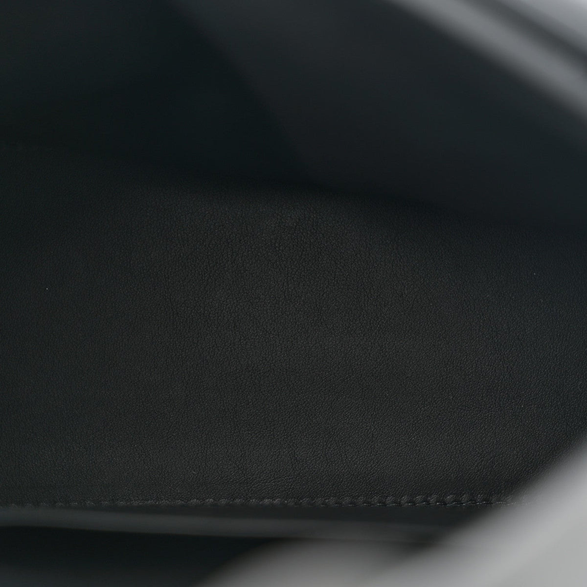 Togo Swift Medor Bag Black